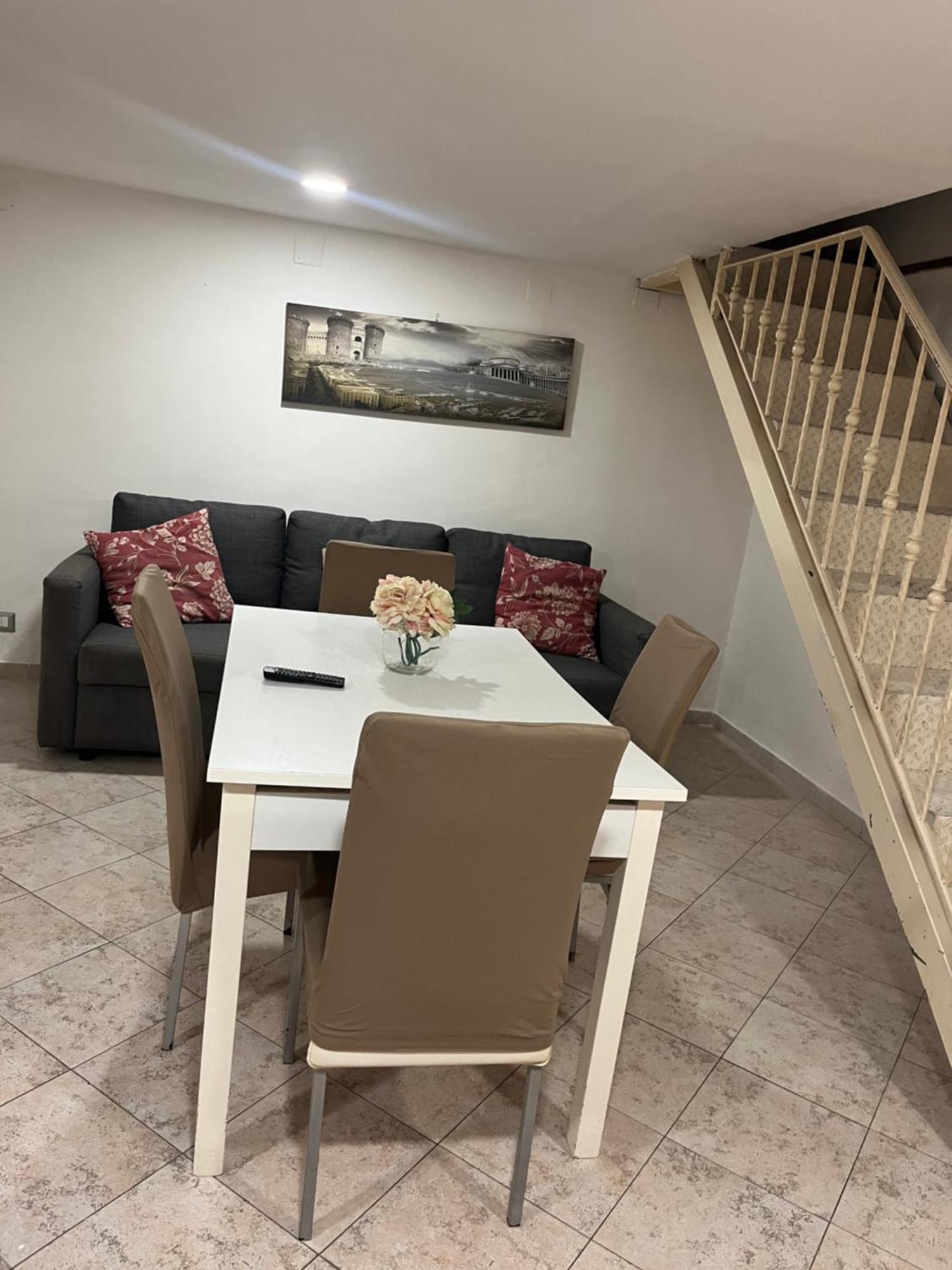 Love Home Appartement Napels